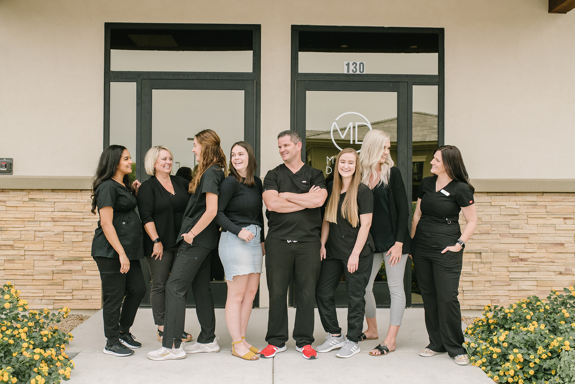 Cosmetic Dentist in Queen Creek, AZ Who Offers Affordable Teeth Whitening Services
